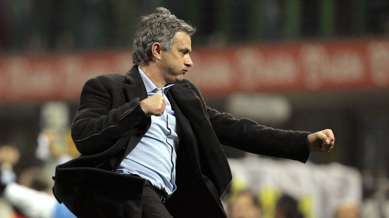 Huấn luyện viên Jose Mourinho đã khiến cả thế giới gọi mình là người đặc biệt